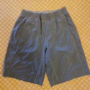 Men’s Lululemon Athletica L Shorts